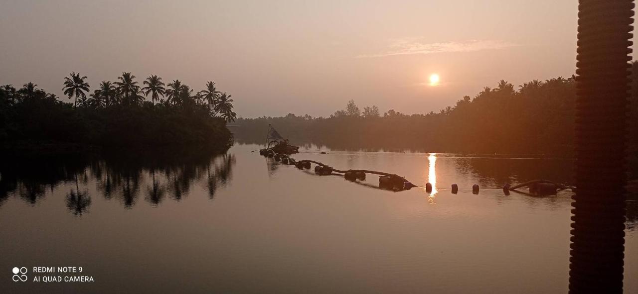 Narayanalayam-Vintage Retreat-Homestay & Rest'Inn Каннур Екстер'єр фото